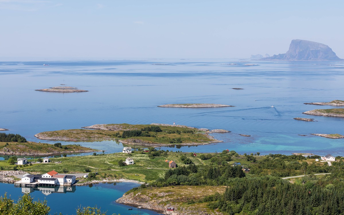 Lovund. Foto: Kathrine Sørgaard / nordnorge.com