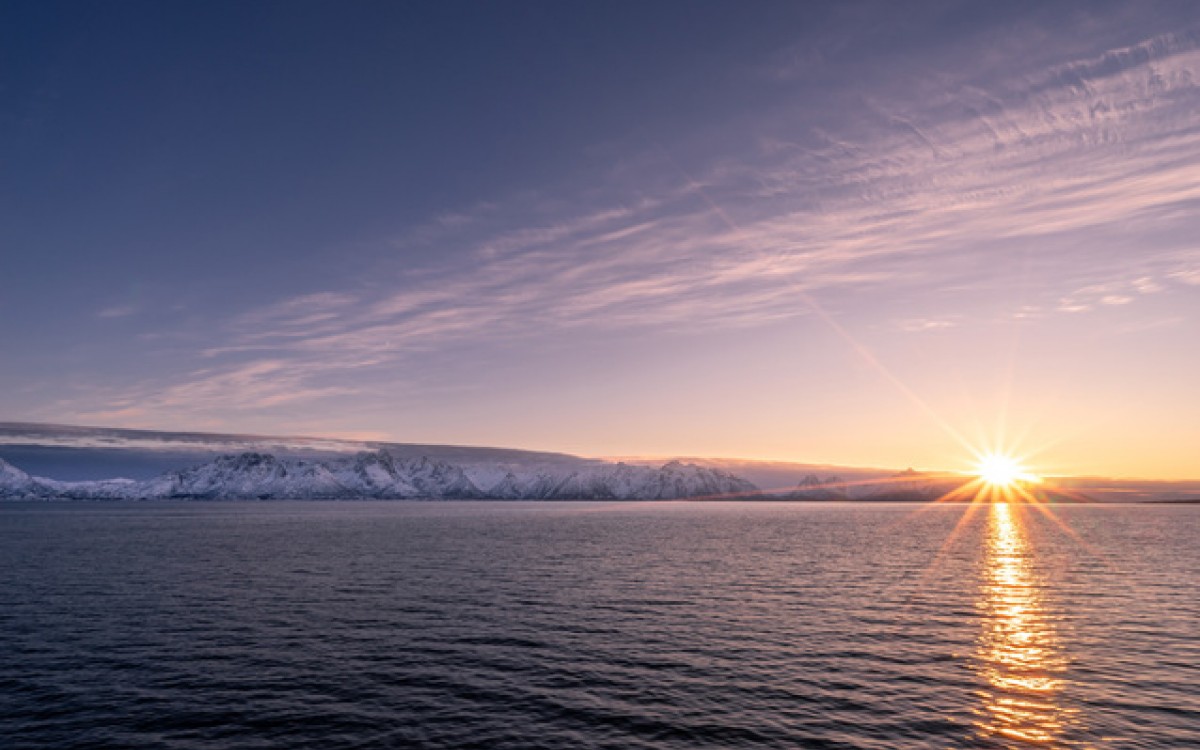 Hvordan havområdene utenfor Lofoten og i Barentshavet skal forvaltes, strides de lærde om. Pårvirkes gjør de også. Foto: Pascal Debrunner
