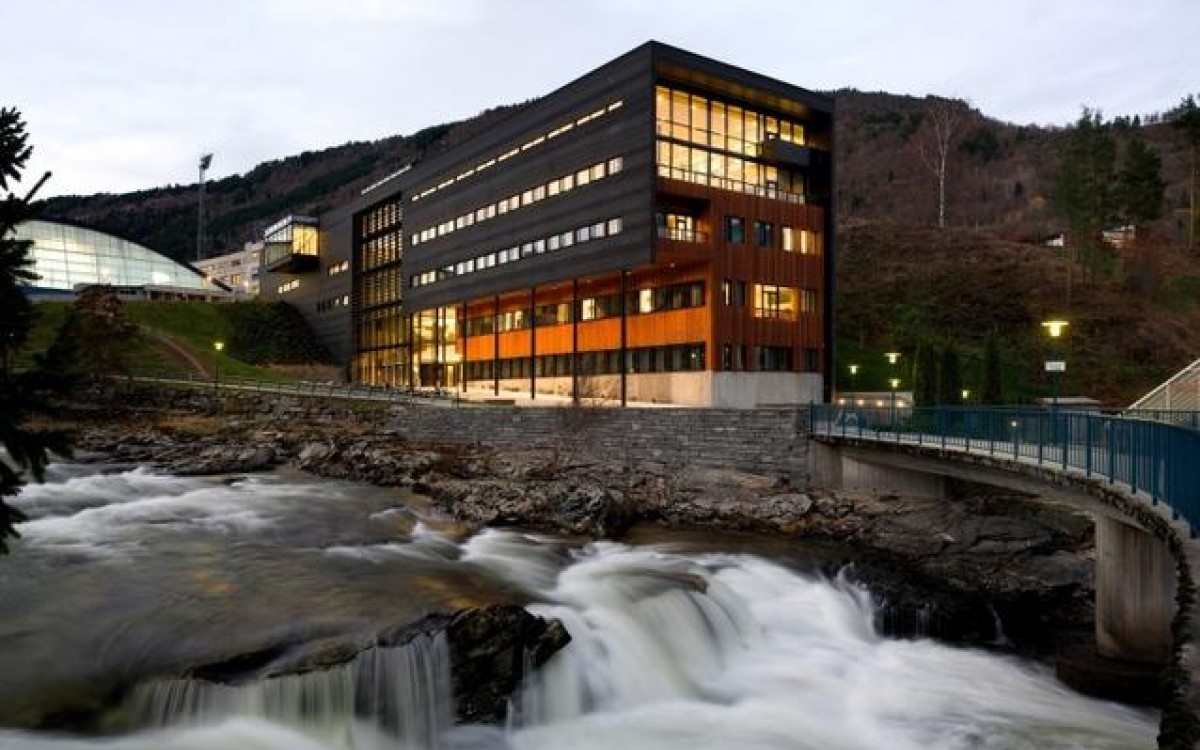 Det nye senteret vil være lokalisert i Vestlandsforsknings lokaler i Sogndal. Foto: Carlo Aall